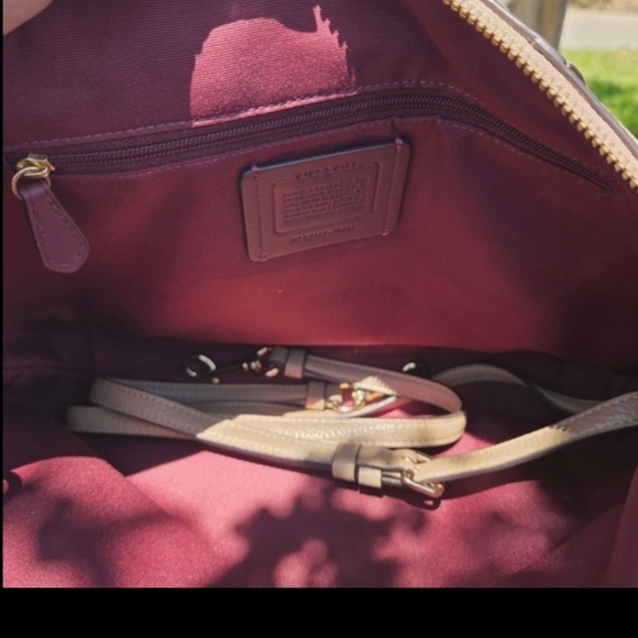 Coach Leather Bag - Picture 5 of 7